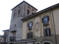 Trescore_torre_Suardi.jpg (7270 bytes)