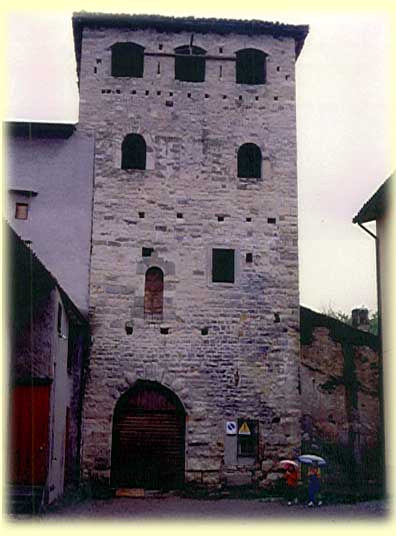 torre_borgo_villa_dadda.jpg (27439 bytes)