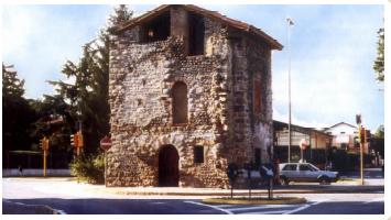 torre_grumelli_gorle.jpg (17921 bytes)